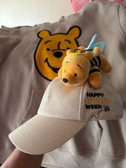 Winnie the Pooh hat. Happy Hunmyween. New