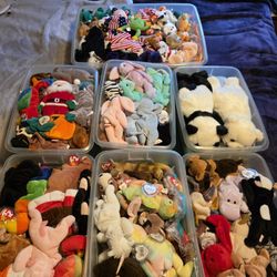 151 Beanie Babies 