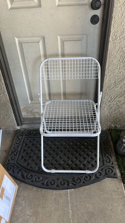 Folding chairs