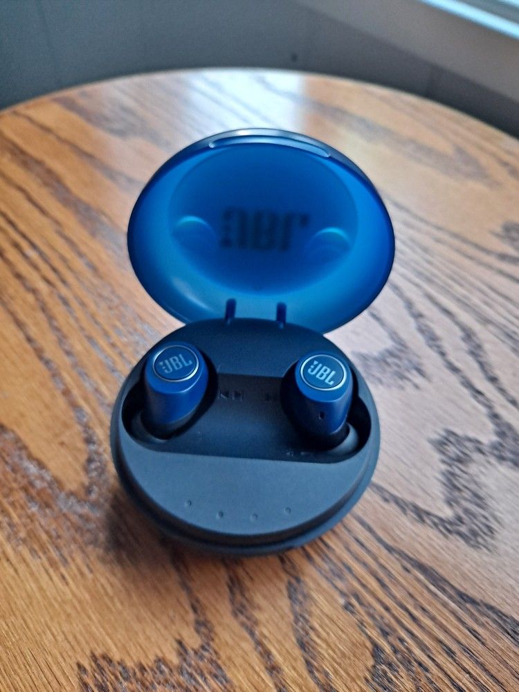 Jbl Free x Wireless Earbuds