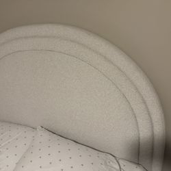 West Elm Queen Bed, Boucle White