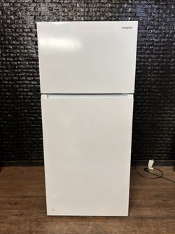MORA REFRIGERATOR w/WARRANTY! R3629A