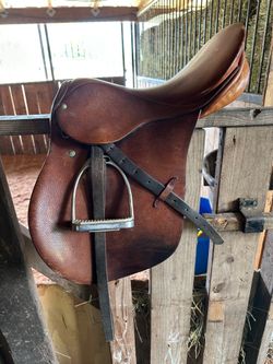 Stubben 17” saddle