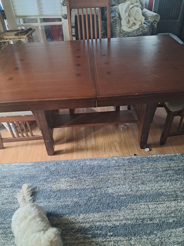 Dinning Room Table