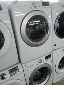 LG stackable front load washer and dryer set - Free delivery