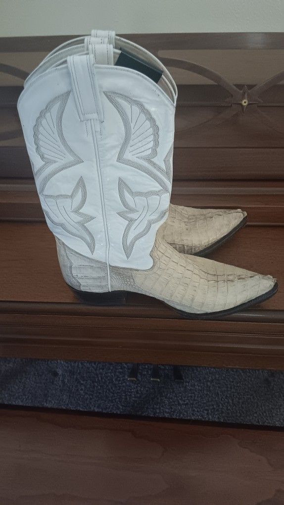 Alligator Cowboy Boots And Ostrich Cowboy Boots