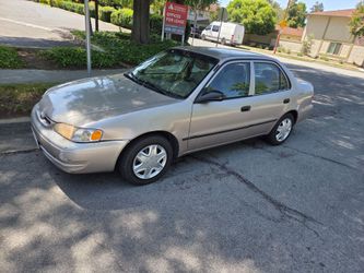 2000 Toyota Corolla