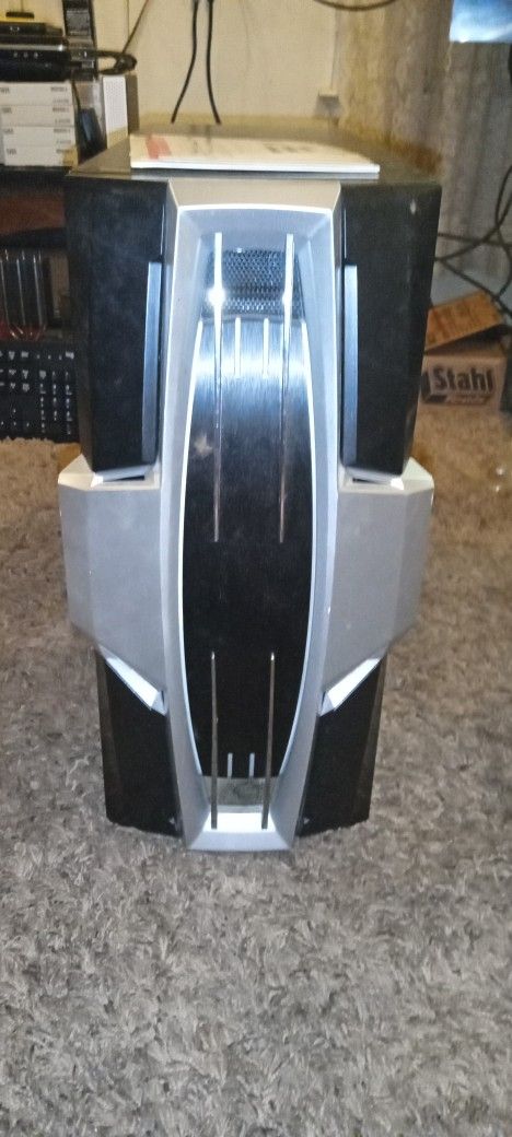 Raidmax Gaming Computer