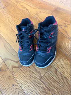 Shoes size 2