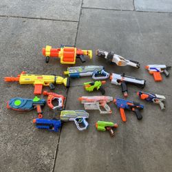 Lot Of 15 Nerf, Rival And Hyper Guns 