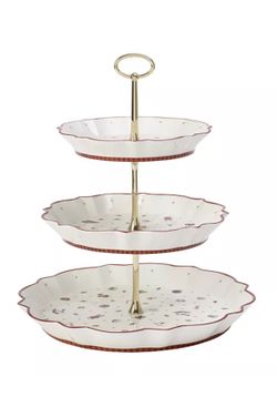 Villeroy & Boch Winter Bakery 3-Tiered Server, Christmas Pattern
