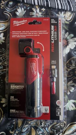 Milwaukee Flash Light