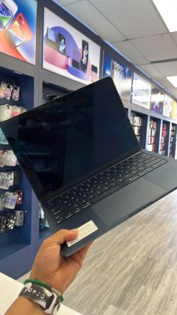 MacBook Air M2 24gb 2tb