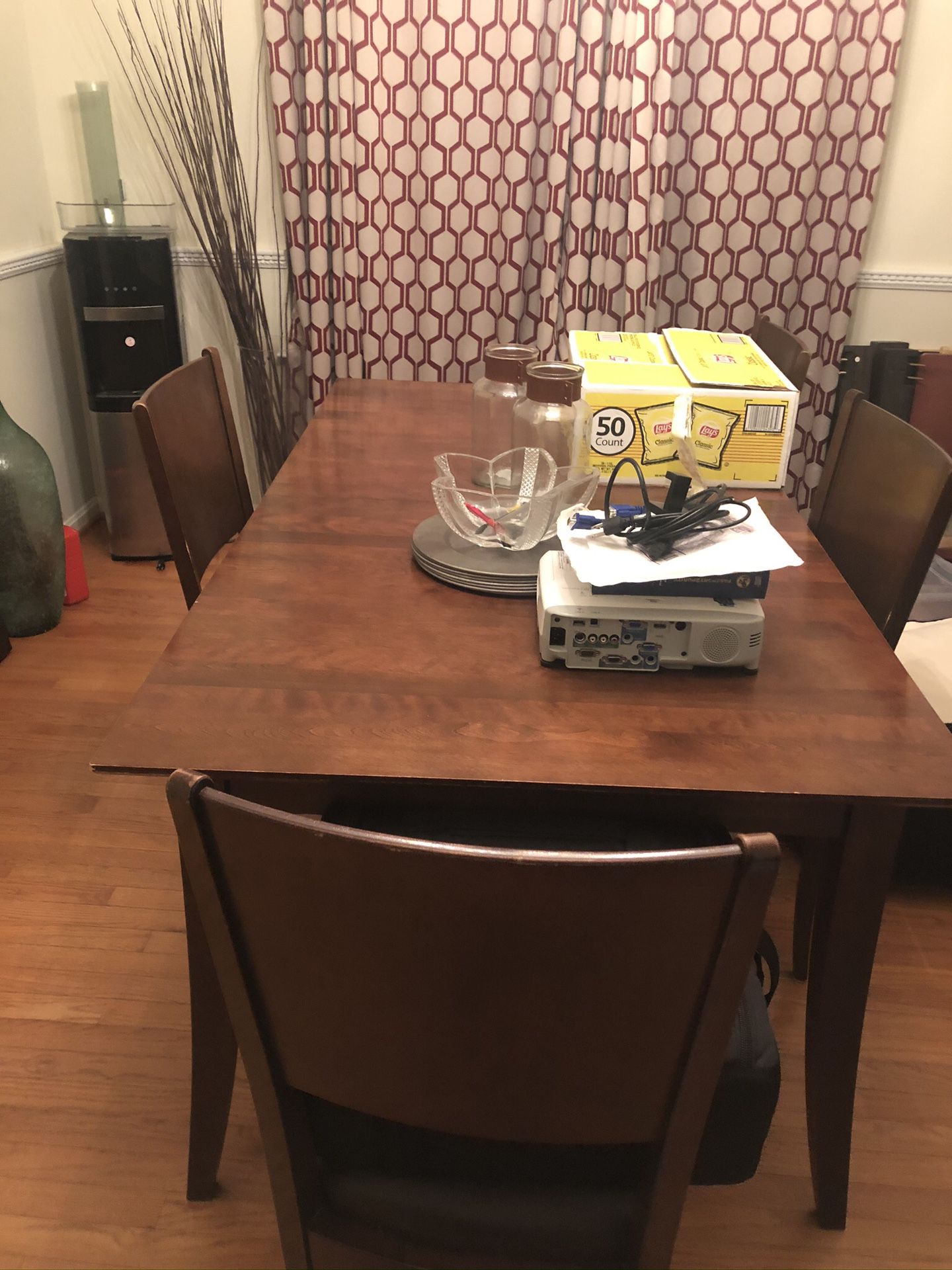 Kitchen Dining room table