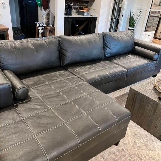 Nokomis Charcoal 2 Piece Sectional Couch With Chaise for Sale in