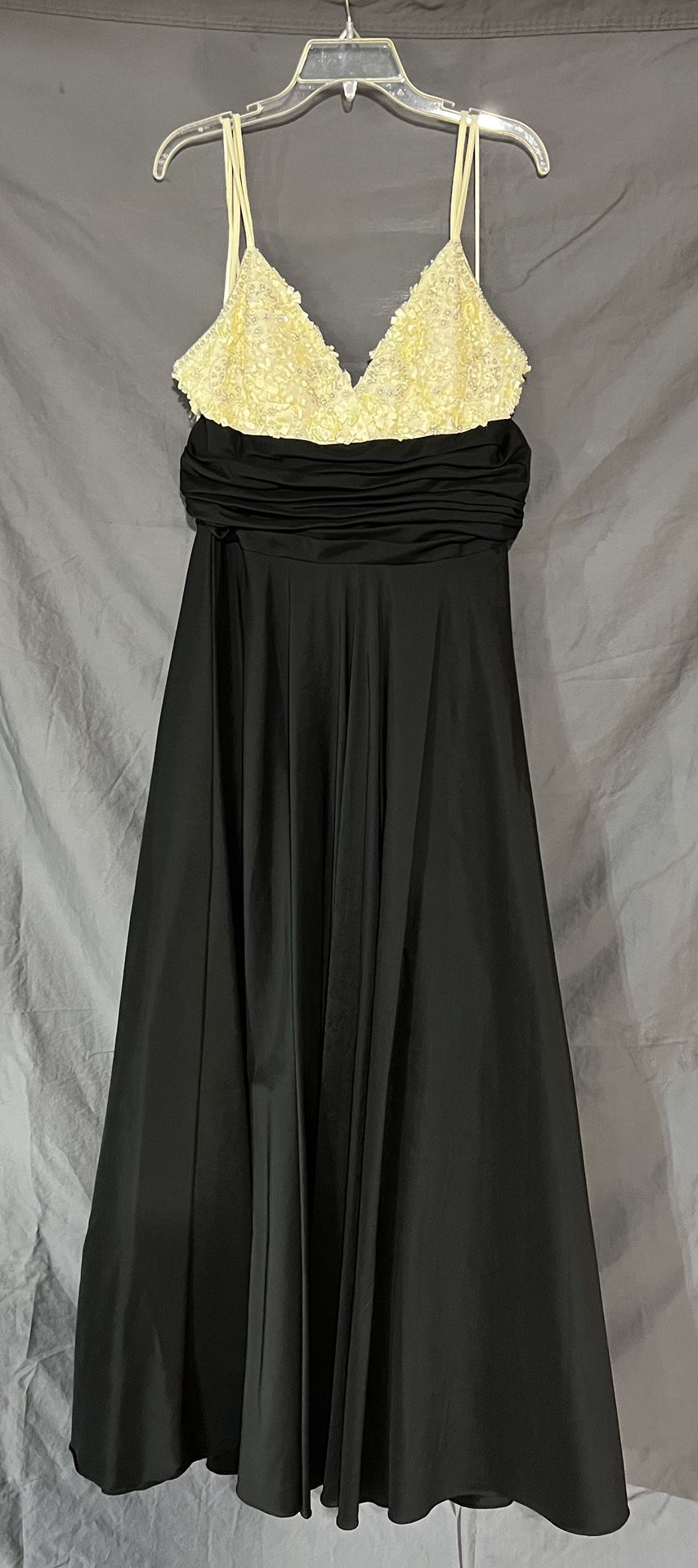 Evening Gown (Black/Yellow)