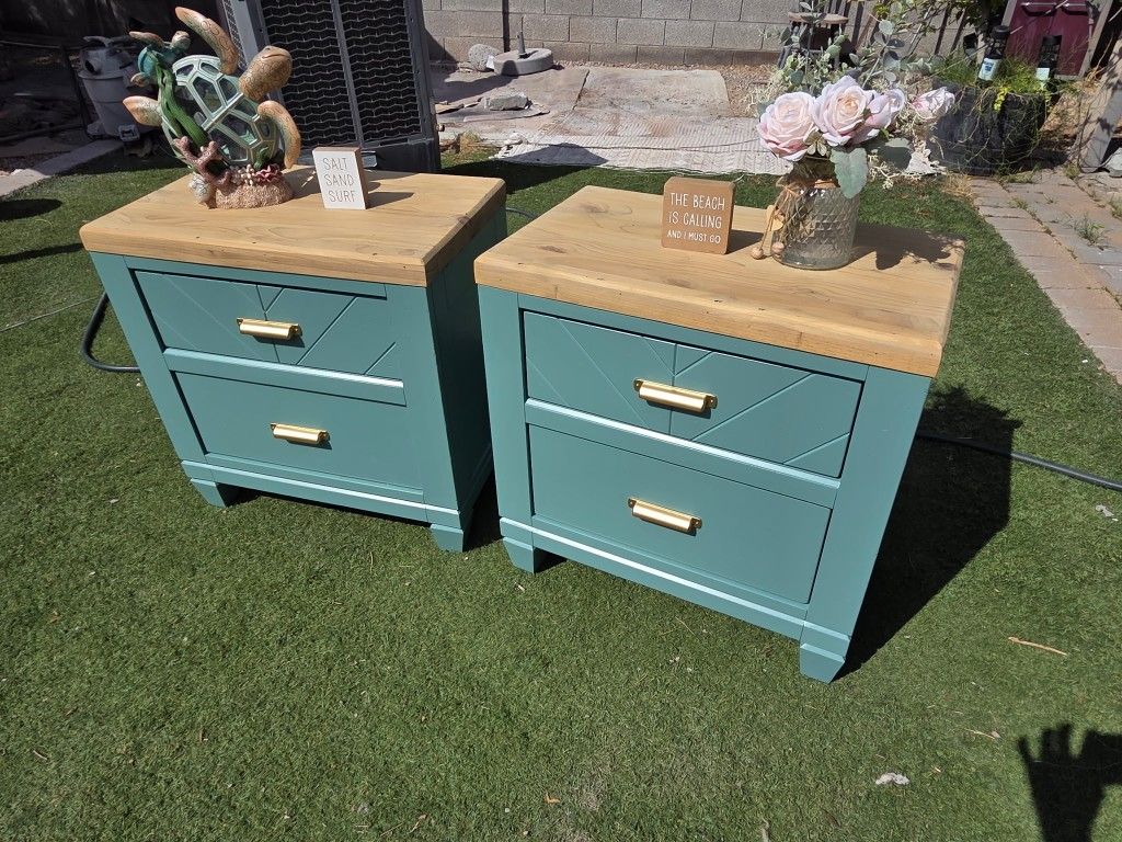 Set Of Nightstands