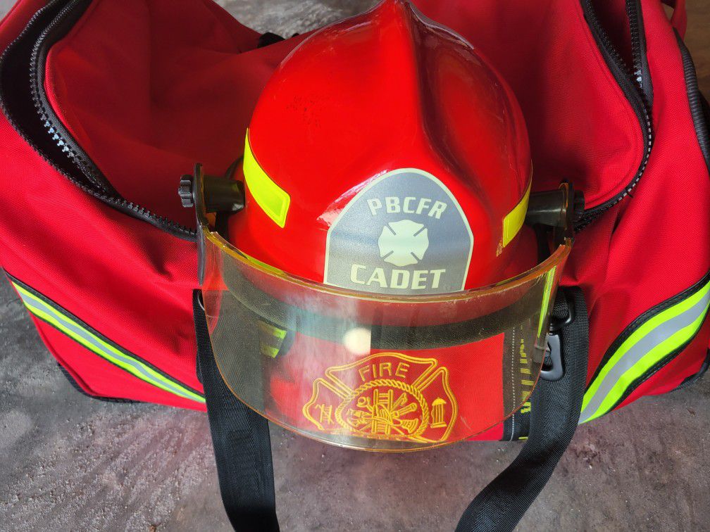 Fire Fighter Duffle Bag With Helmet 