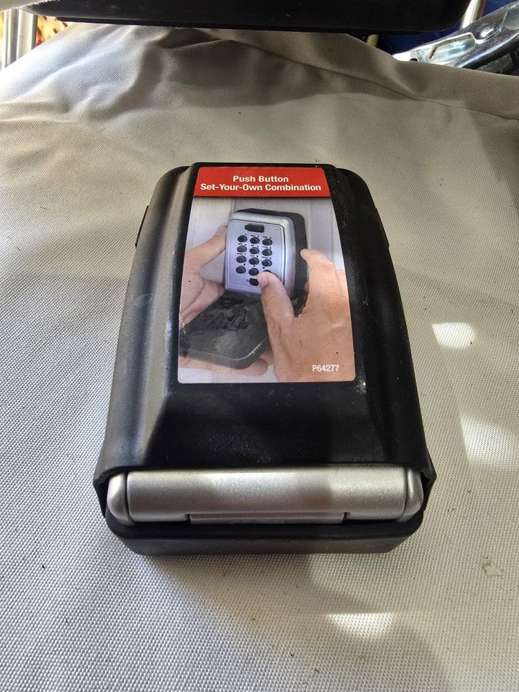 Master lock, lock box.