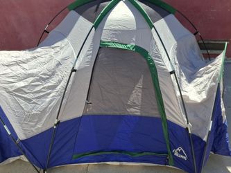 Camping tent