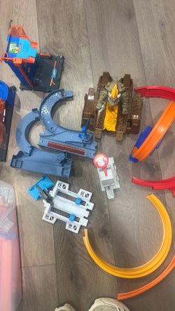 Hot Wheels Track