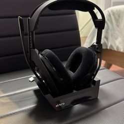 Astro A50 Wireless Headset [PS4 / PC]