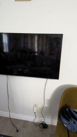 55" Samsung TV