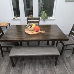 Dining Room Set