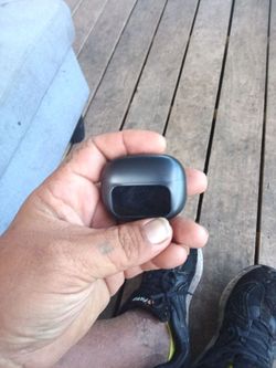 Bluetooth headphones