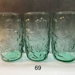 Set of (3) Anchor Hocking Vintage Embossed Leaf Acorn Ice Tea Water Glass Tumblers.