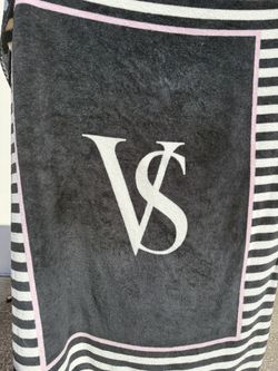 Victoria’s Secret Logo Beach Towel Black Pink Striped VS 52x62