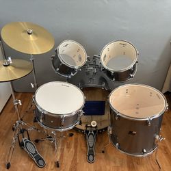 Ludwig Drum Set