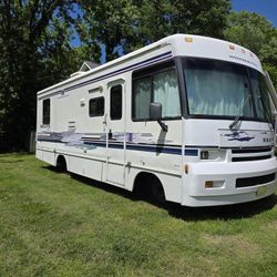 MOVING SUNDAY 6/14 - MAKE AN OFFER! 98' Winnebago Brave SE, 38k Miles