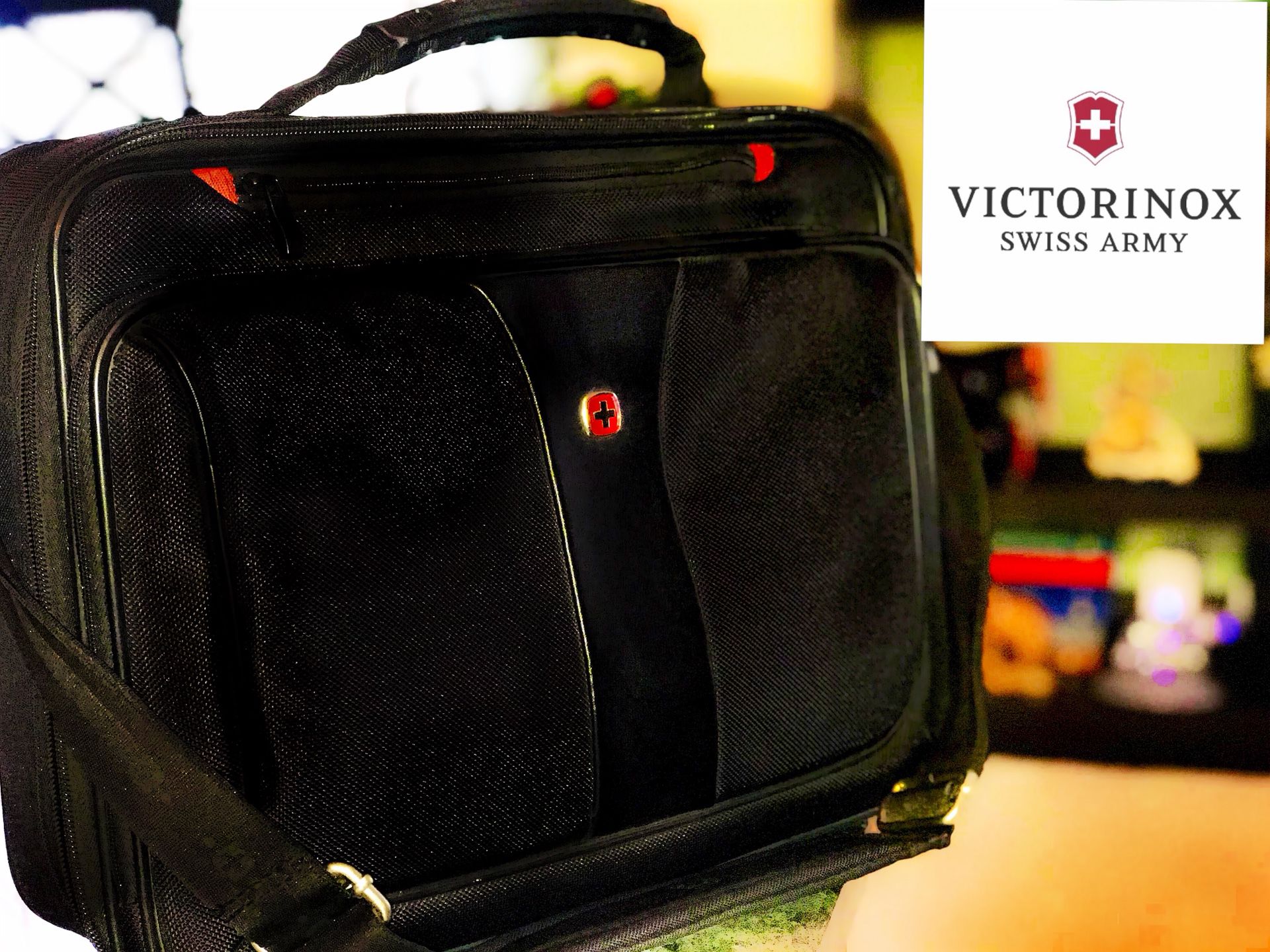 60% OFF VICTORINOX brand new laptop, tablet, ipad bag / briefcase