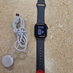 Apple Watch SE 3rd Generation 40mm GPS LTE