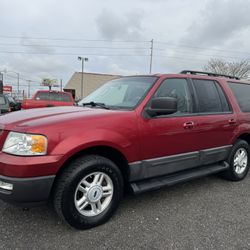 2006 Ford Expedition XLT Sport  4x4 Runs great 189k miles Clean title  3rd row seats  253-444-7219 Parks-motors. Com 