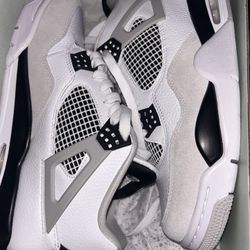 Jordan 4 Military Black