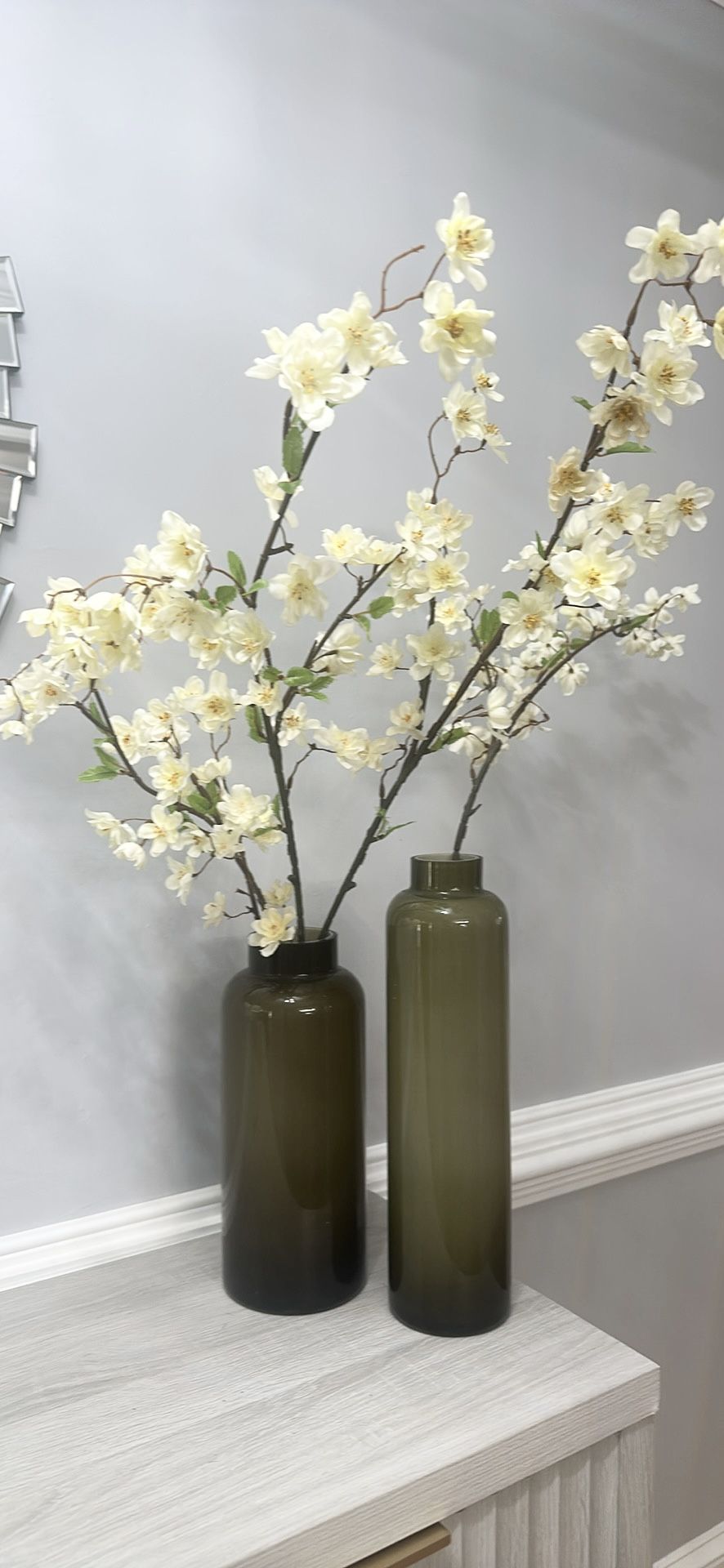 OLIVE GREEN OMBRÉ GLASS VASES-SET OF 2