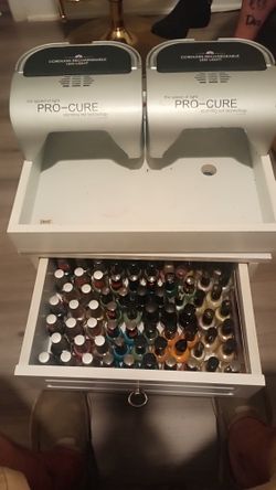 Nail Station