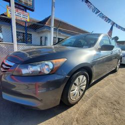 🌵🌵🌵2012 Honda Accord 🌵 🌵🌵 Air Tires