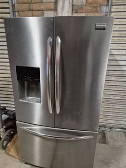 Frigidaire French doors