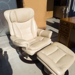 Leather Swivel/ Reclining Chair and Ottoman 