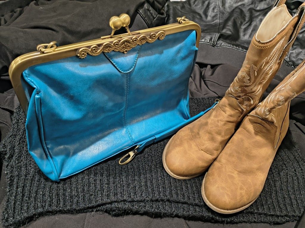 Purse And Woman's Size 8 (41eu) Cowboy Boot Bundle