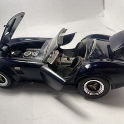 Road Legends 1964 Shelby Cobra 1:18 Scale Die Cast