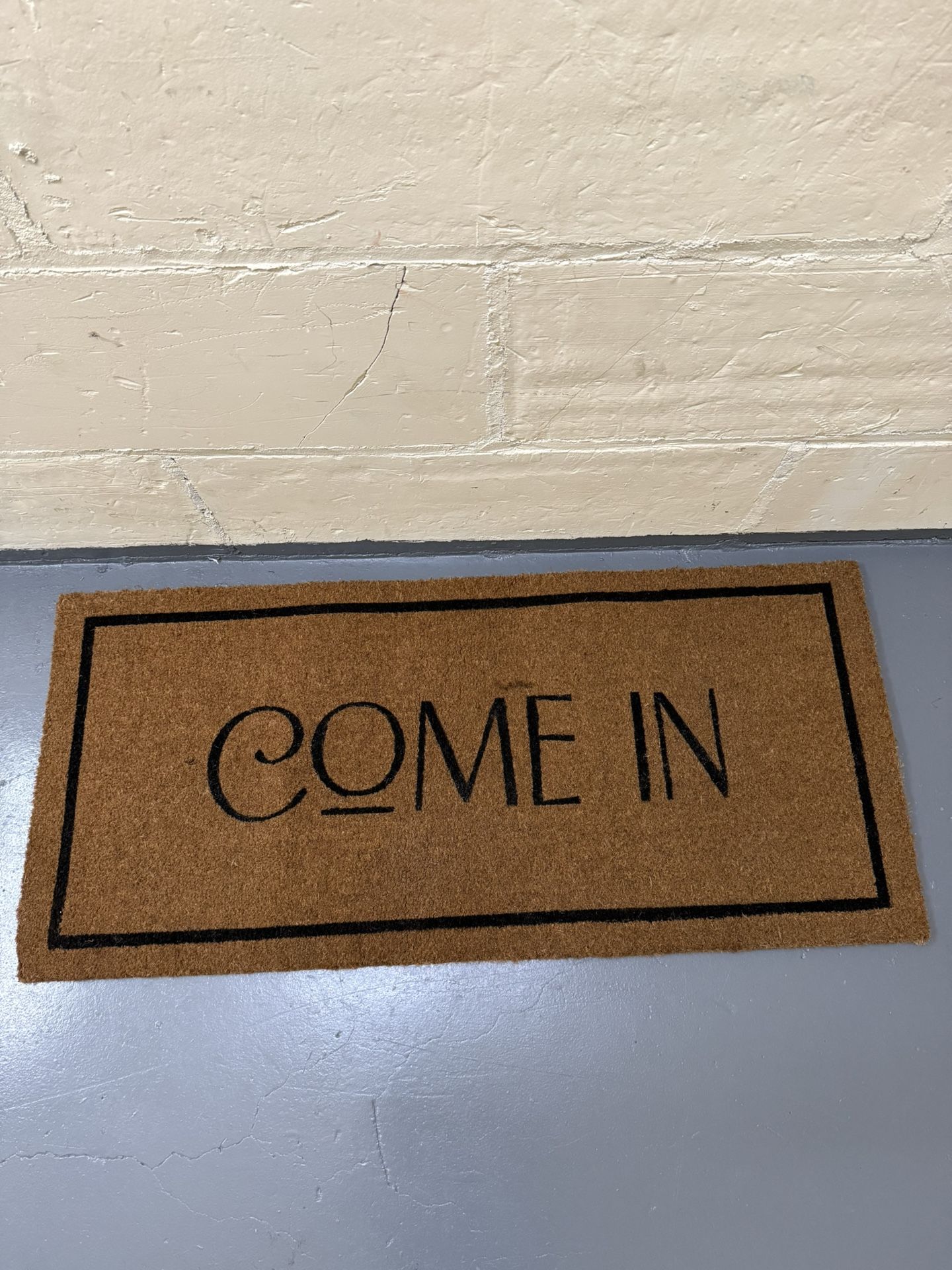 1’8”x4’ Natural Outdoor ‘Come In’ Coir Doormat