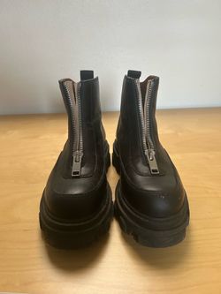 Ganni Unisex Zipper Boot Size 40