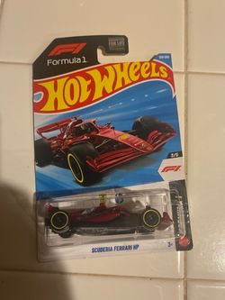 Hot Wheels Formula 1 Scuderia Ferrari HP Diecast Car