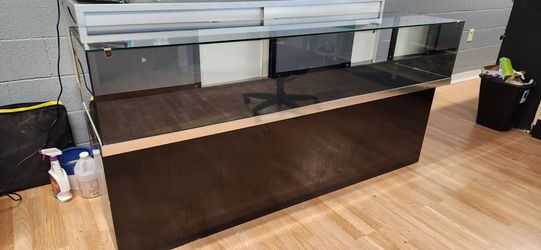 Glass Display 162"  X 35" $400