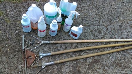 Commercial mops ND cleansers