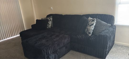 Black Sectional Sofa with Ottoman